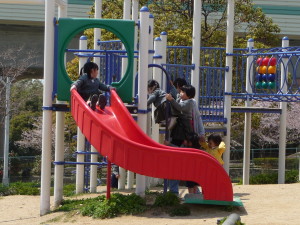 CHESは、歌敷山に移転後も、さらにパワー・アップして、みんなで楽しく英語で学んでいきますよ♪