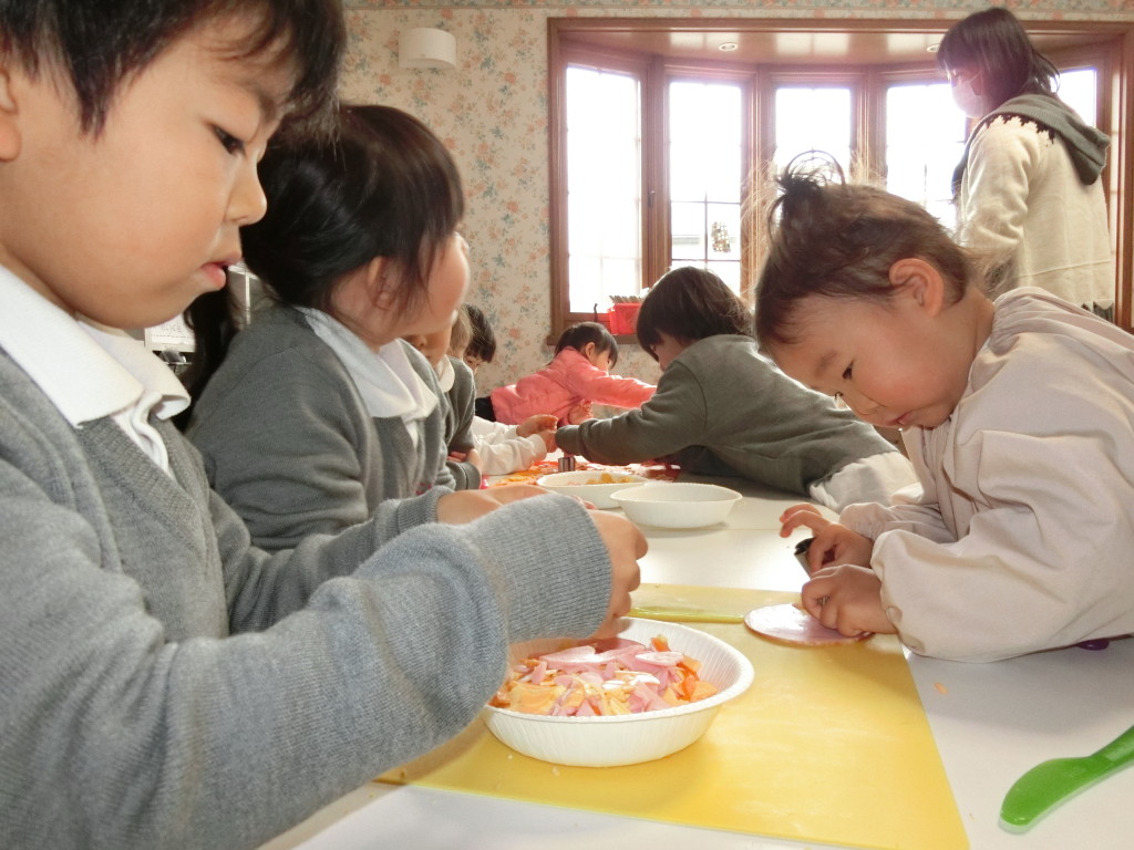 もうすぐ、春♪　春休みホリデー・クラス参加受付開始します。